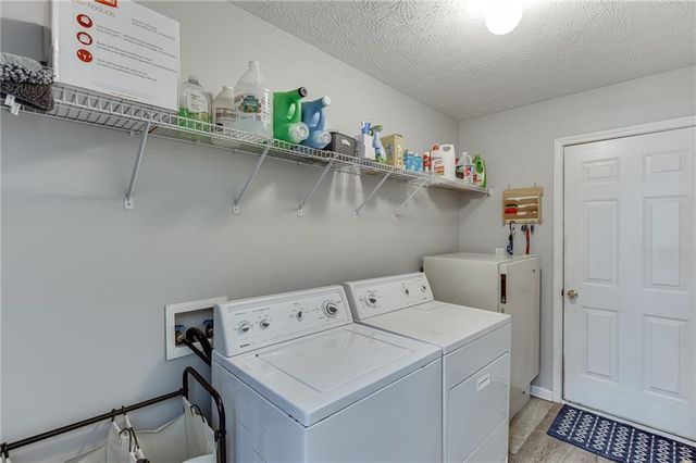6211 Huntcliff Drive, Flowery Branch, GA 30542