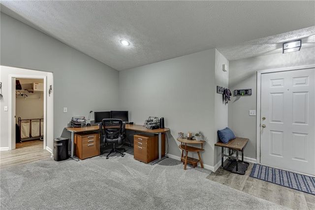 6211 Huntcliff Drive, Flowery Branch, GA 30542