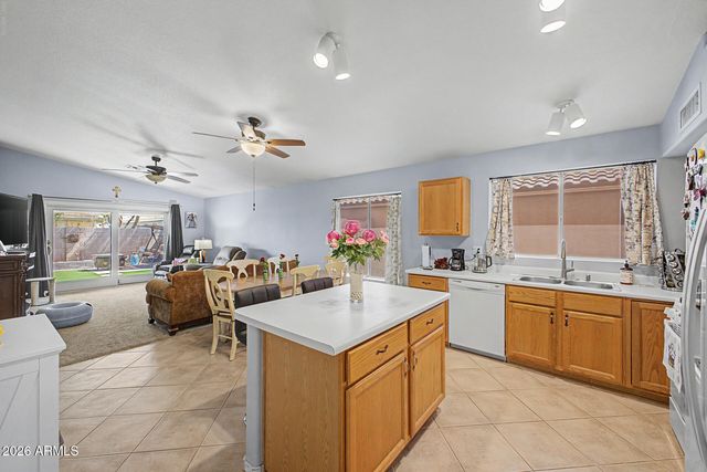 7138 E JACOB Avenue, Mesa, AZ 85209