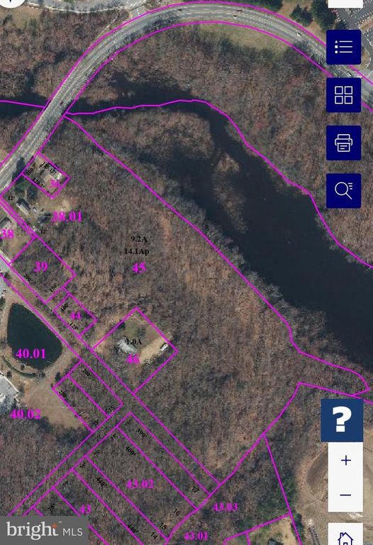 400 COLLEGE RD, Dover, DE 19904