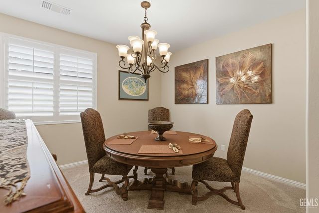 2320 Morvale Lane, Bakersfield, CA 93311