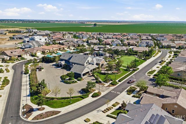 2320 Morvale Lane, Bakersfield, CA 93311