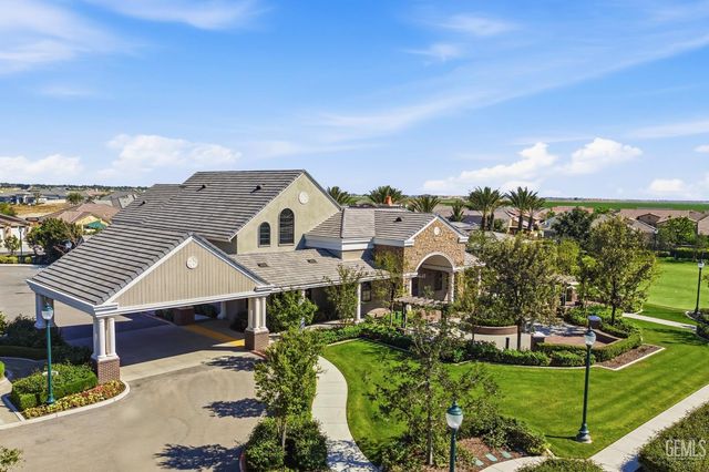 2320 Morvale Lane, Bakersfield, CA 93311