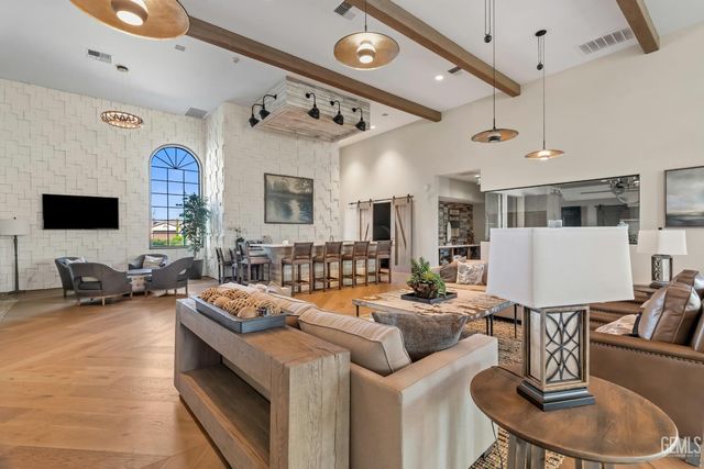 2320 Morvale Lane, Bakersfield, CA 93311