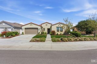 2320 Morvale Lane, Bakersfield, CA 93311
