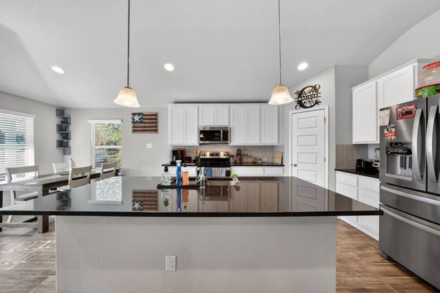 20703 Ridgeview RD, Lago Vista, TX 78645