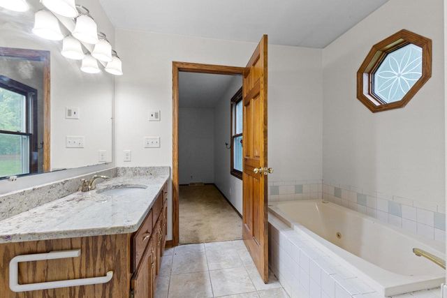 4110 W Carpenter AVENUE, Greenfield, WI 53221