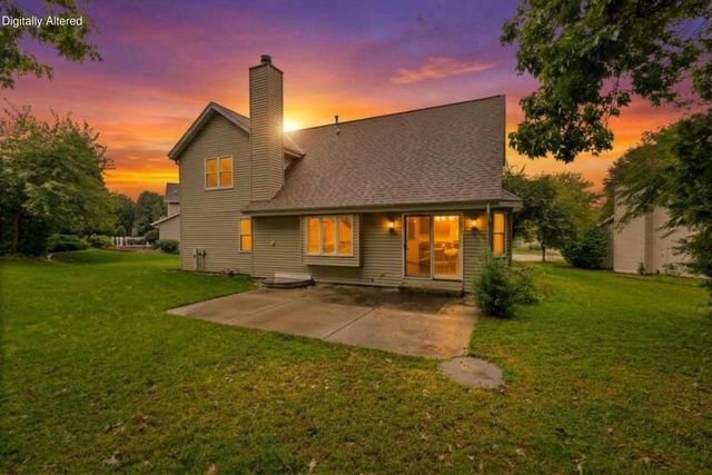 4110 W Carpenter AVENUE, Greenfield, WI 53221