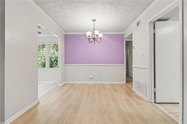 5159 Roswell Road 9, Sandy Springs, GA 30342