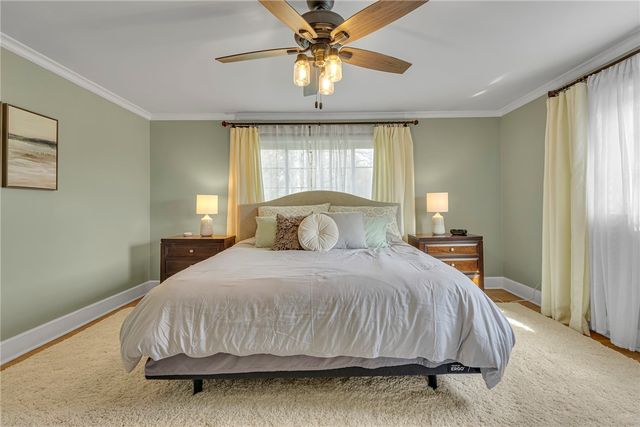 126 Windy Ghoul Dr, Brighton Twp, PA 15009