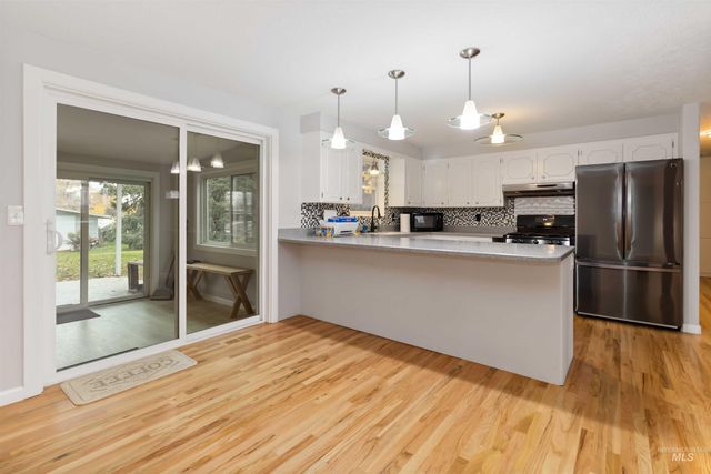 4000 S Cole Rd, Boise, ID 83709