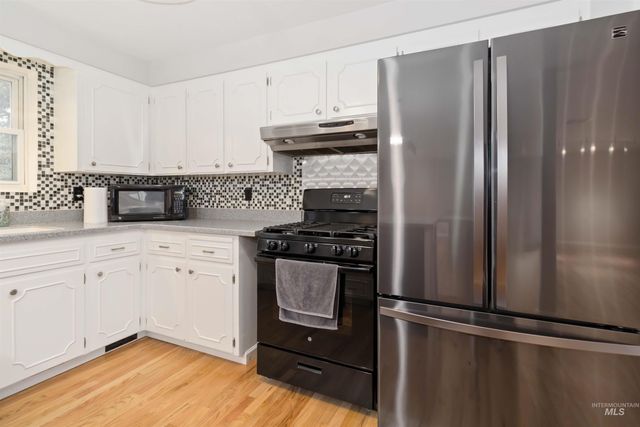 4000 S Cole Rd, Boise, ID 83709