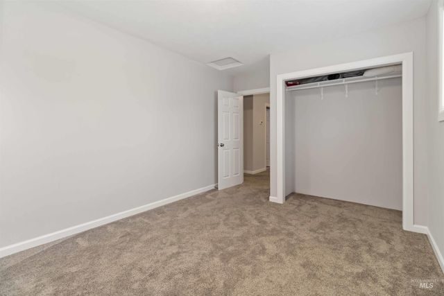 4000 S Cole Rd, Boise, ID 83709