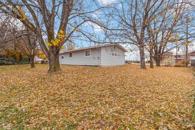 4000 S Cole Rd, Boise, ID 83709