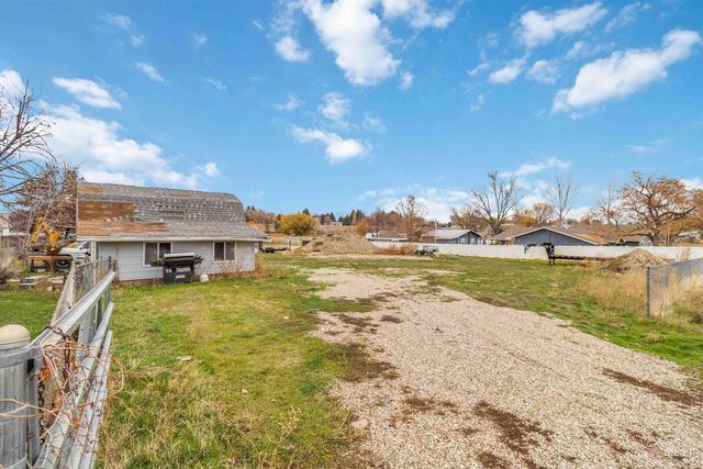 4000 S Cole Rd, Boise, ID 83709