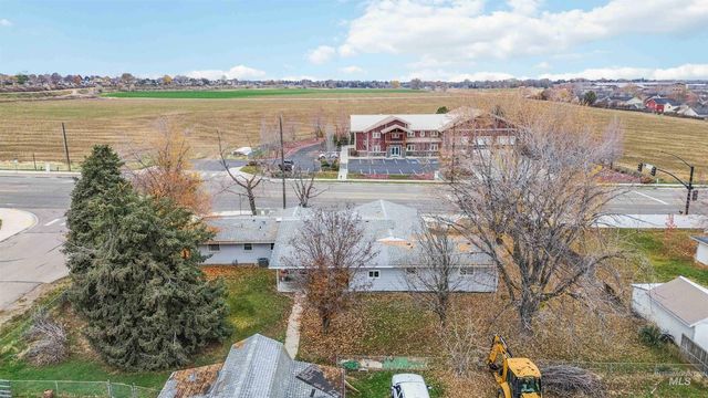 4000 S Cole Rd, Boise, ID 83709