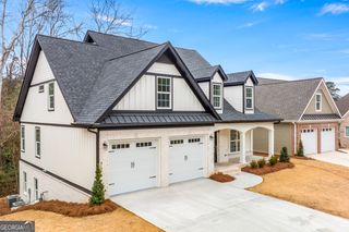 203 Oberon Place N, Macon, GA 31210