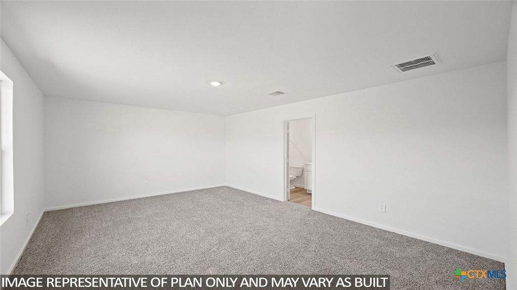 Image 14 of property listing at 125 Rain Drop Road, Jarrell, TX 76537