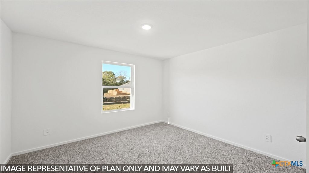 Image 22 of property listing at 125 Rain Drop Road, Jarrell, TX 76537