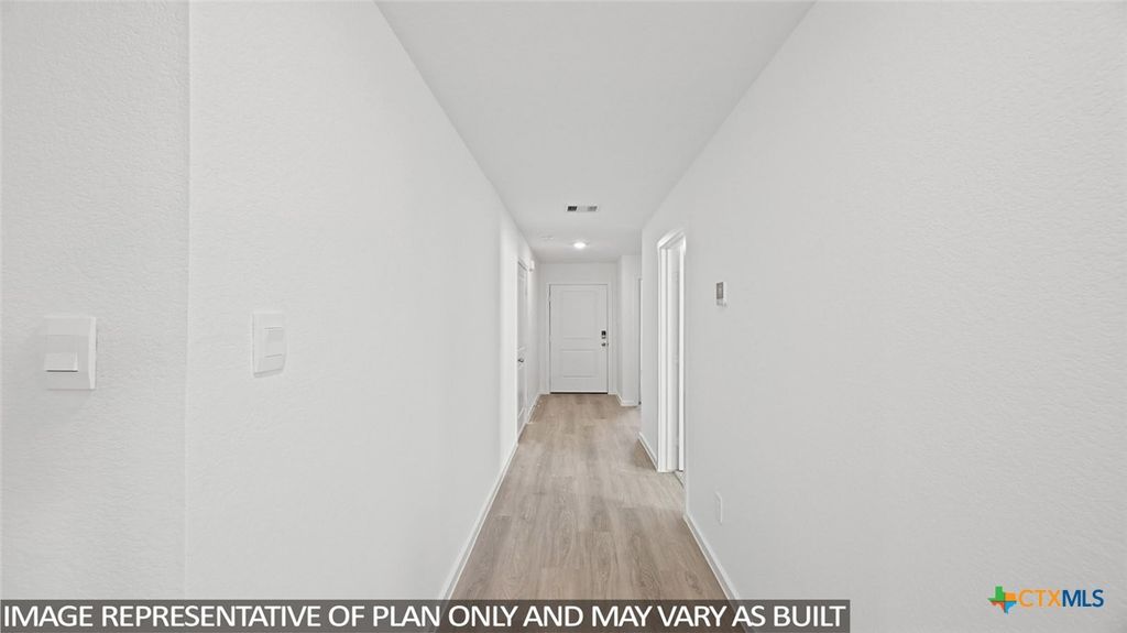 Image 3 of property listing at 125 Rain Drop Road, Jarrell, TX 76537
