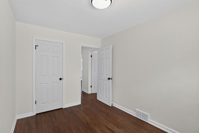2355 Nokomis Avenue, Saint Paul, MN 55119