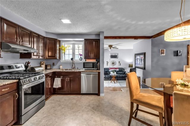 49 Mayberry Drive East, Cheektowaga, NY 14227