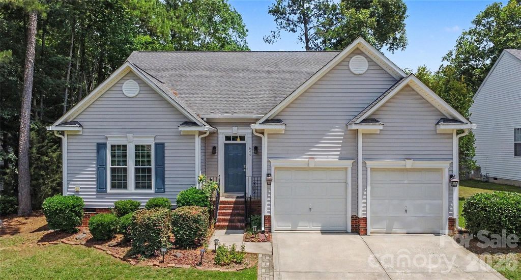 644 Sunset Point Drive, Rock Hill, SC 29732