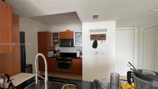 18800 NE 29th Ave 818, Aventura, FL 33180
