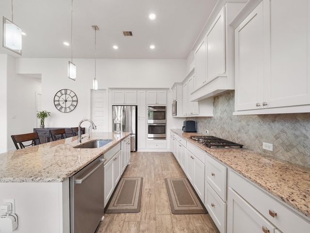 28406 Vineyard Terrace Lane, Fulshear, TX 77441