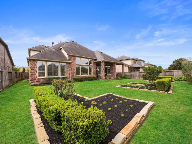 28406 Vineyard Terrace Lane, Fulshear, TX 77441