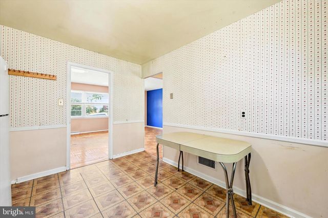 111 WENTWORTH DR, Claymont, DE 19703