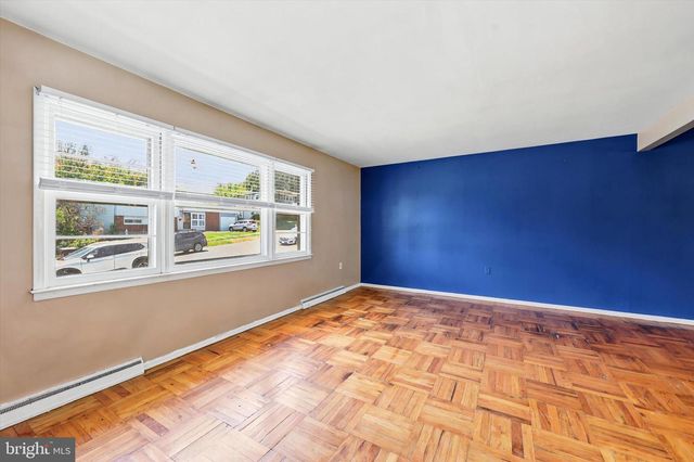 111 WENTWORTH DR, Claymont, DE 19703