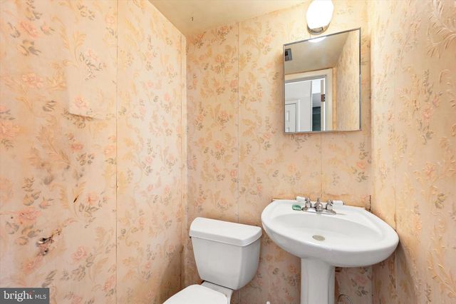 111 WENTWORTH DR, Claymont, DE 19703