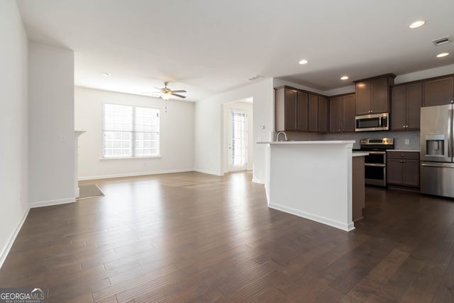 7729 Rutgers Circle, Fairburn, GA 30213