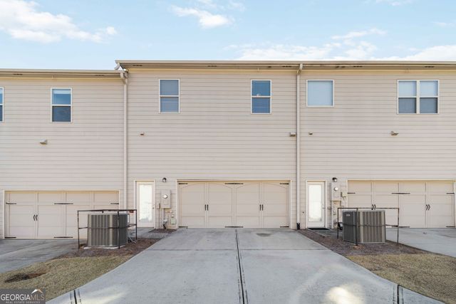 7729 Rutgers Circle, Fairburn, GA 30213