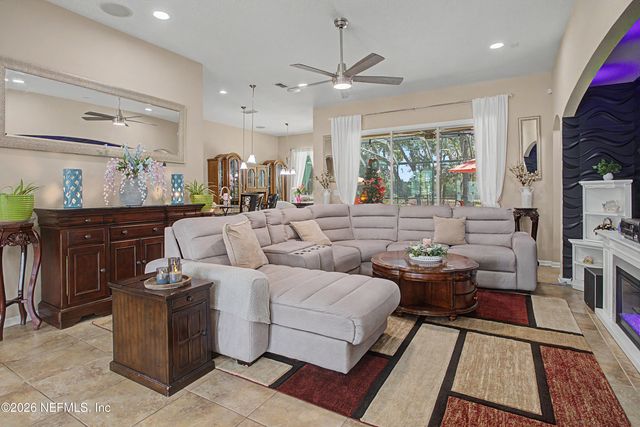 3529 OGLEBAY Drive, Green Cove Springs, FL 32043