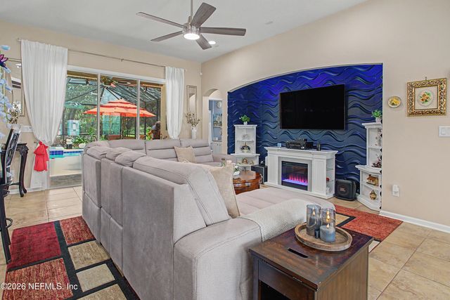 3529 OGLEBAY Drive, Green Cove Springs, FL 32043