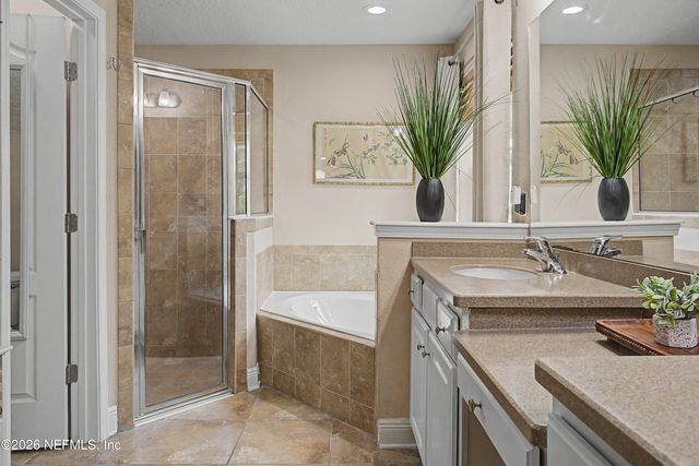 3529 OGLEBAY Drive, Green Cove Springs, FL 32043