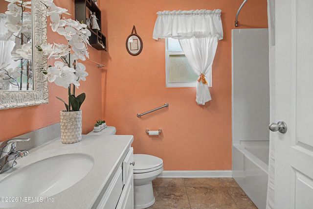 3529 OGLEBAY Drive, Green Cove Springs, FL 32043