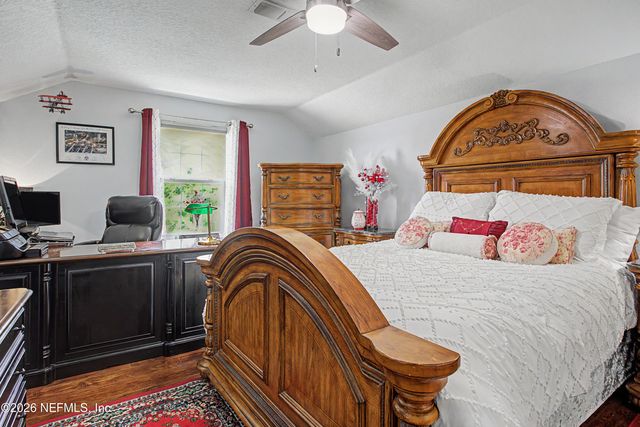 3529 OGLEBAY Drive, Green Cove Springs, FL 32043
