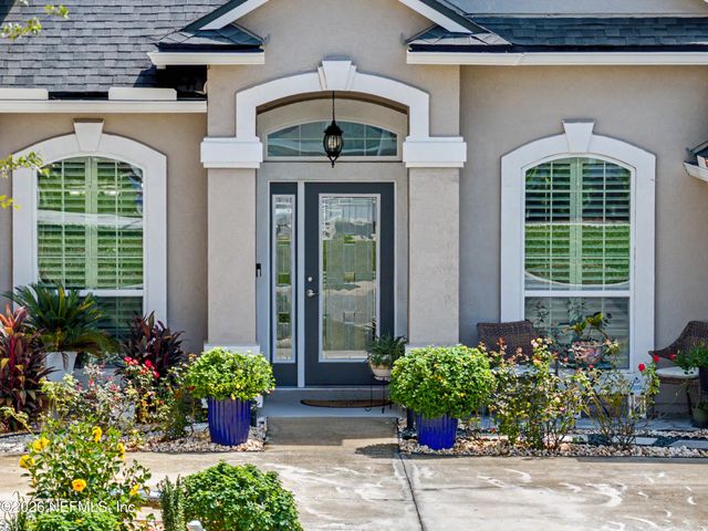 3529 OGLEBAY Drive, Green Cove Springs, FL 32043