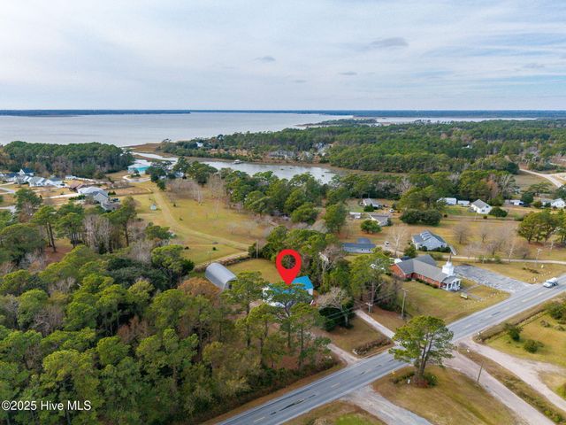 1155 Us Hwy 101, Beaufort, NC 28516