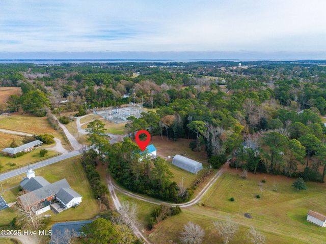 1155 Us Hwy 101, Beaufort, NC 28516