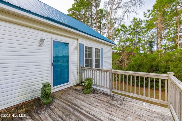 1155 Us Hwy 101, Beaufort, NC 28516