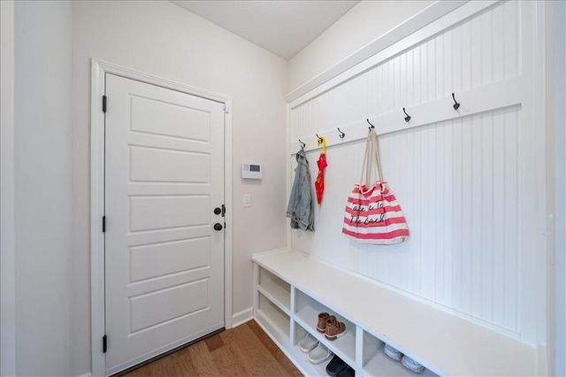 1825 SW Merryman Drive, Lee's Summit, MO 64082