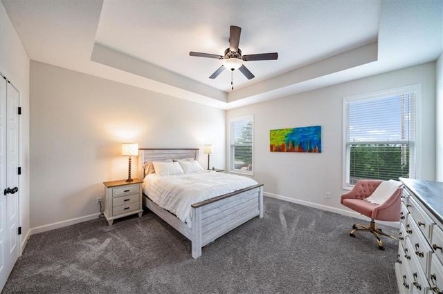 1825 SW Merryman Drive, Lee's Summit, MO 64082