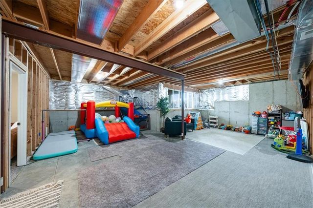 1825 SW Merryman Drive, Lee's Summit, MO 64082