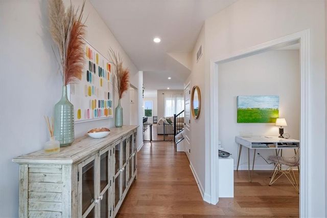 1825 SW Merryman Drive, Lee's Summit, MO 64082