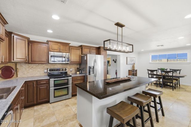 211 E TAYLOR Street, Tempe, AZ 85288