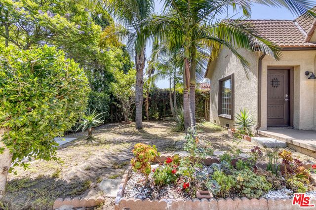 2127 Malcolm Avenue, Los Angeles, CA 90025